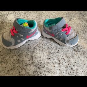 Baby girl Nike Revolution 2 shoes size 3C